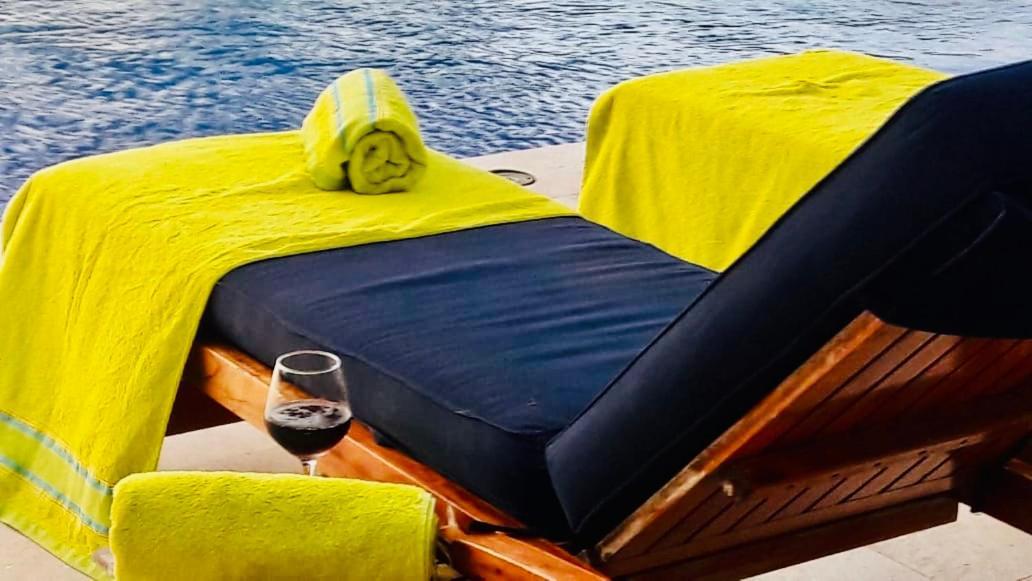Апартаменты Morros Vitri Luxury Картахена Экстерьер фото